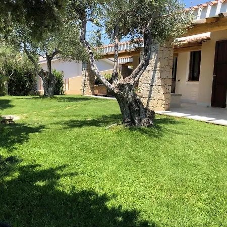Con Piscina Privata Vicino Campu Longo فيلاّسيمِيوس