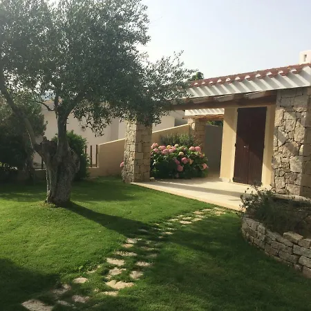 Con Piscina Privata Vicino Campu Longo فيلاّسيمِيوس