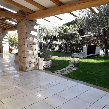 Con Piscina Privata Vicino Campu Longo بيت للعطل *